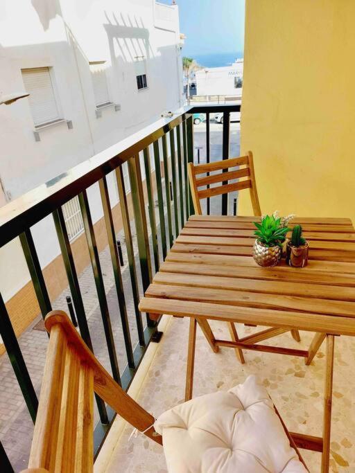 Torre Del Mar Deluxe Close To Beach & Parking Sinese Design Homes Bagian luar foto